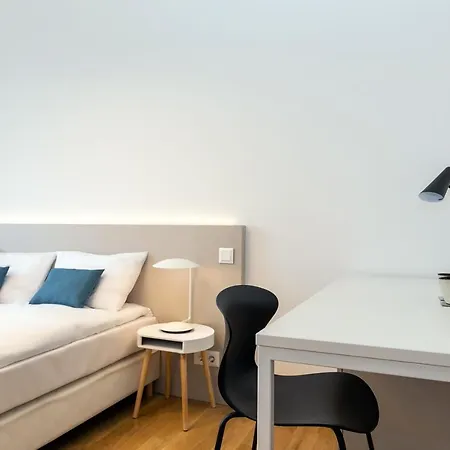 Benedict Hotel 4*